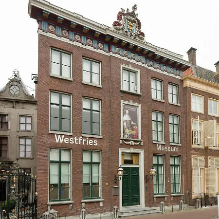 Elegant In Hoorn With Roof Terrace * Hoorn (North Holland)
